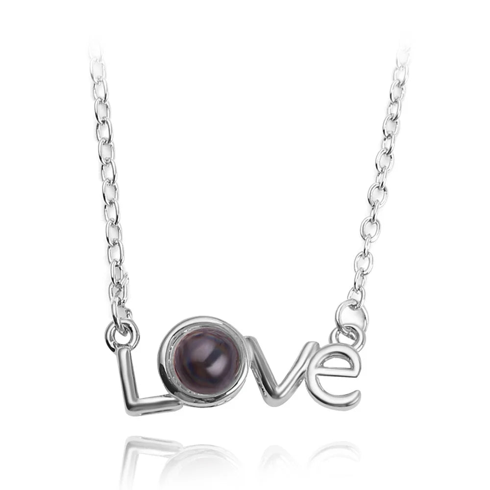Projection Necklace 100 Languages I Love You Pendant Necklaces for Lover Girlfriend 2022 Creative Couple Romantic Jewelry Gifts